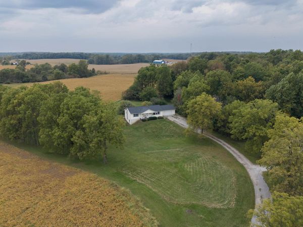 0730 County Road 17, Ashley, IN 46705