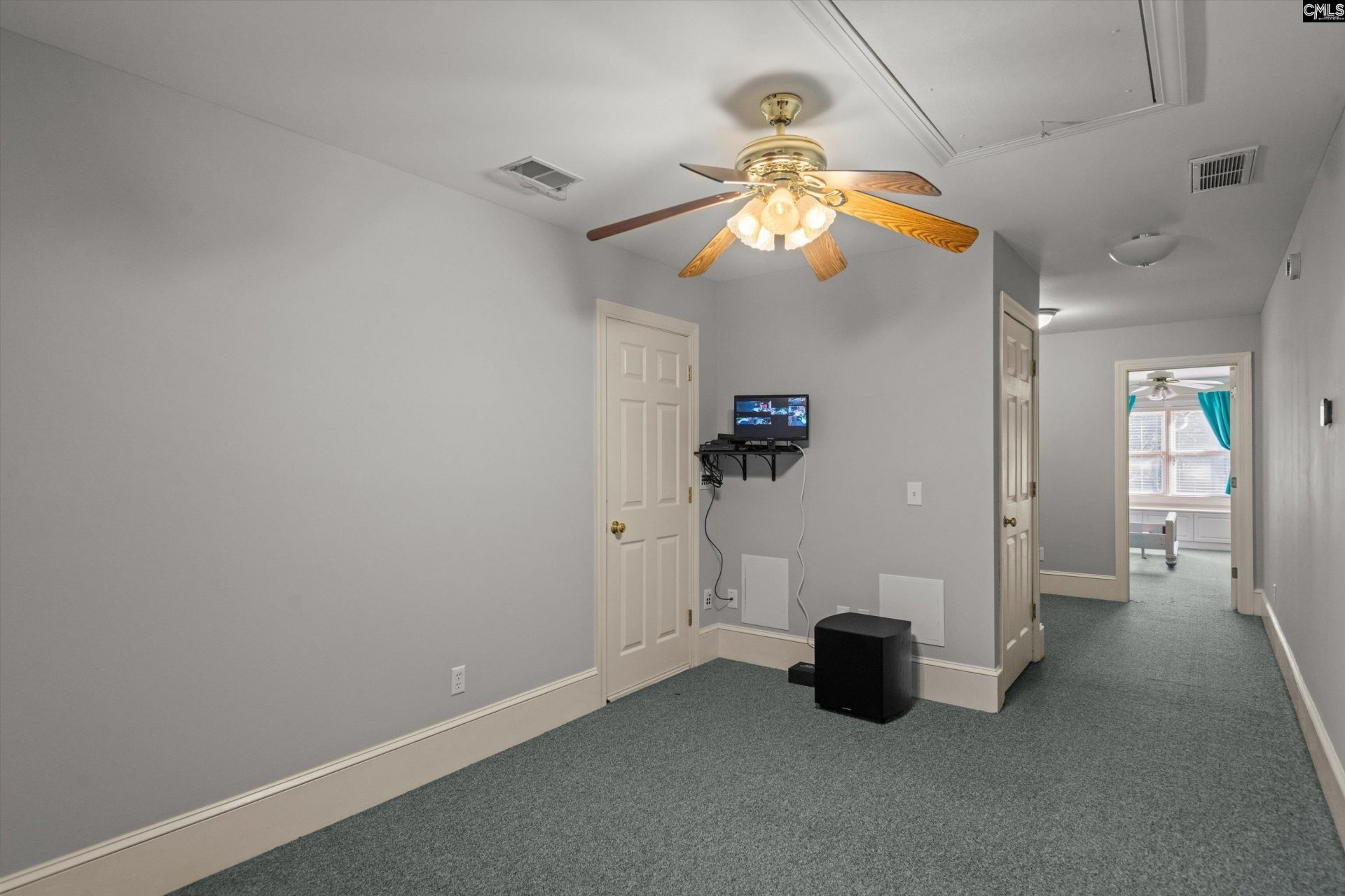 226 Cumberland Drive  Photo 34