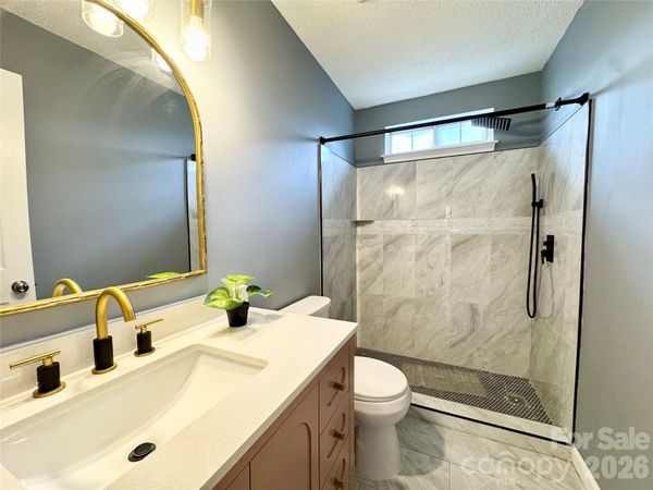1634 Pamela Lorraine Drive , Charlotte, NC 28213