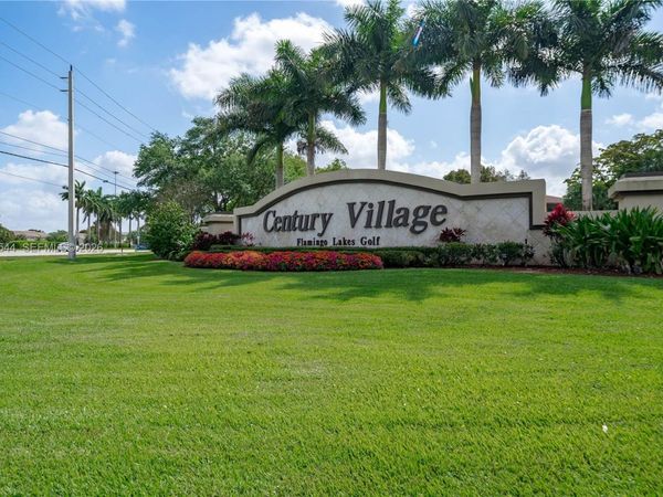 12500 SW 5th Ct , Unit 210M, Pembroke Pines, FL 33027
