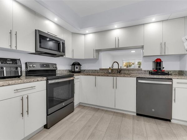 12500 SW 5th Ct , Unit 210M, Pembroke Pines, FL 33027