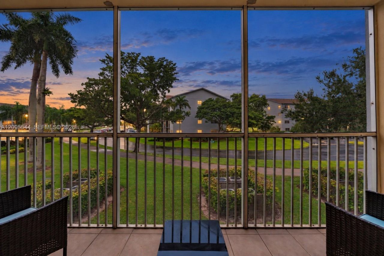 12500 SW 5th Ct , Unit 210M, Pembroke Pines, FL 33027 Photo