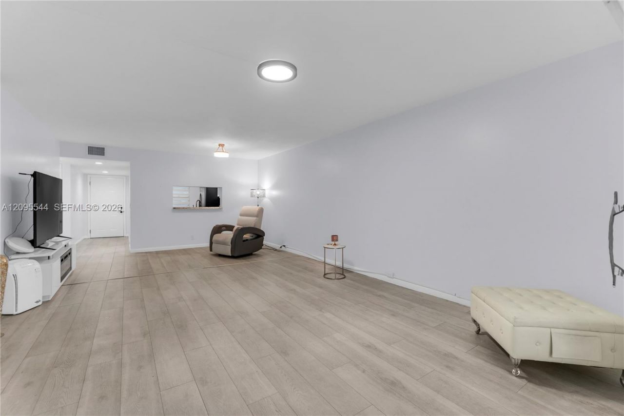 12500 SW 5th Ct , Unit 210M, Pembroke Pines, FL 33027 Photo