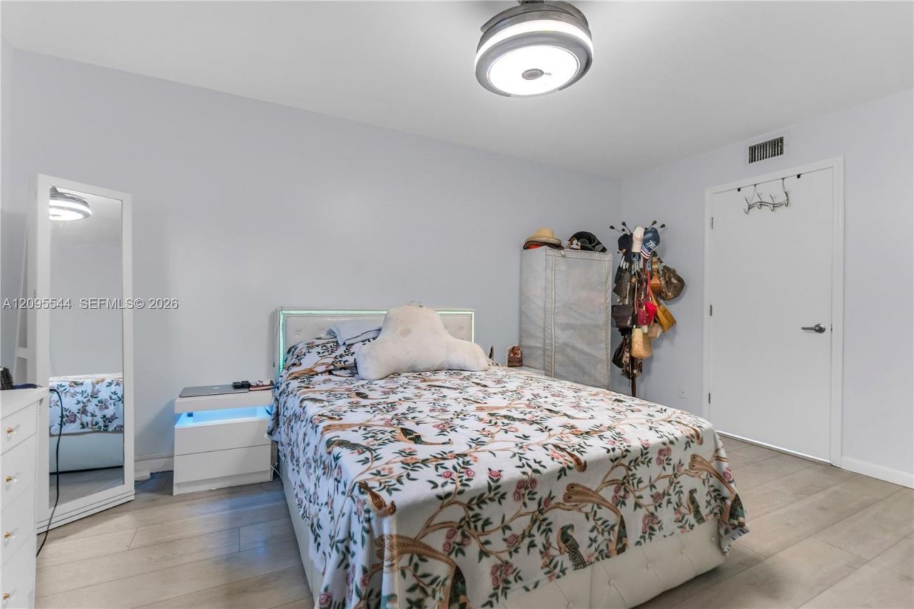 12500 SW 5th Ct , Unit 210M, Pembroke Pines, FL 33027 Photo