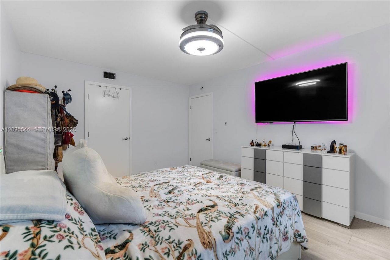 12500 SW 5th Ct , Unit 210M, Pembroke Pines, FL 33027 Photo