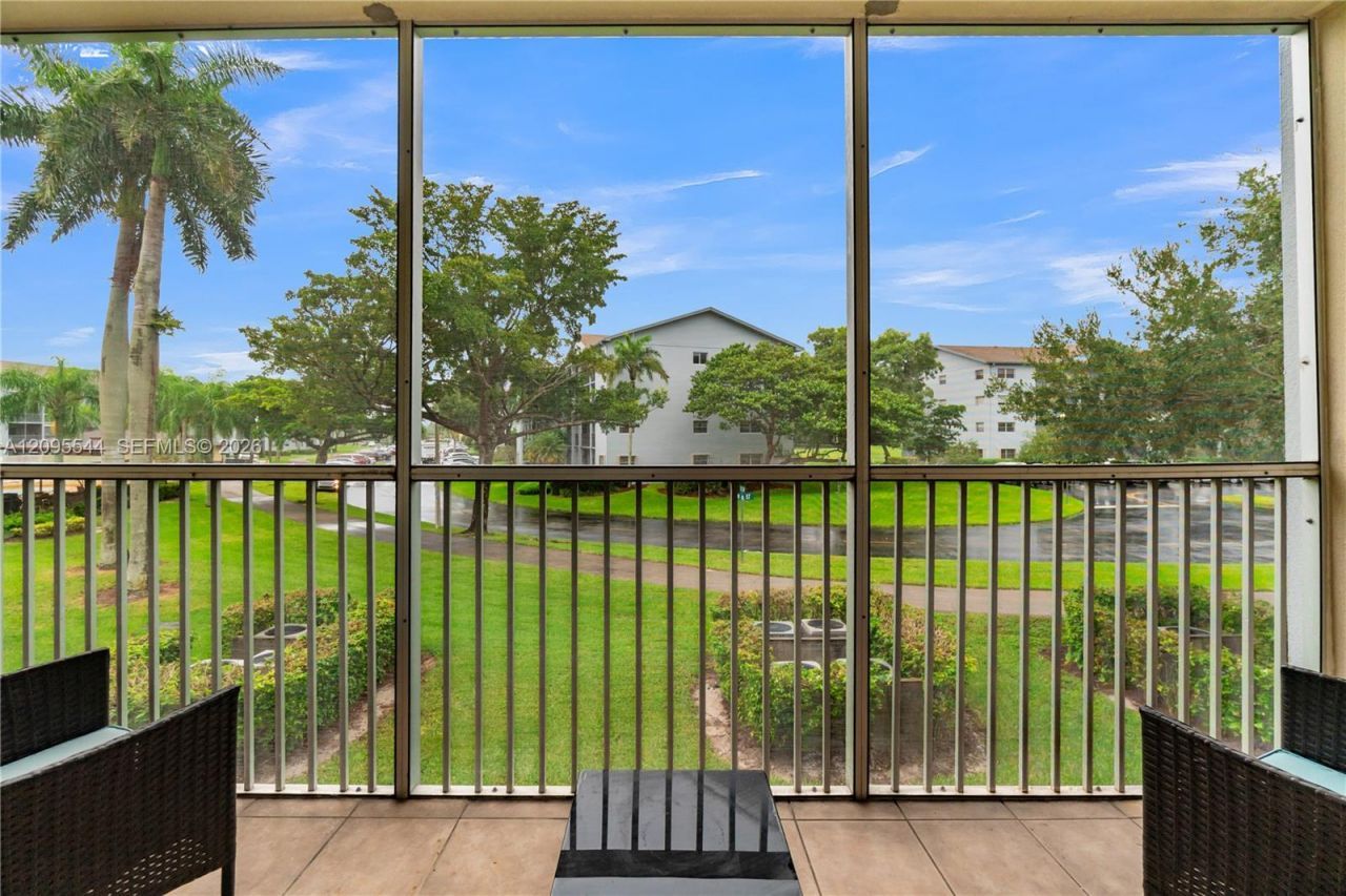 12500 SW 5th Ct , Unit 210M, Pembroke Pines, FL 33027 Photo