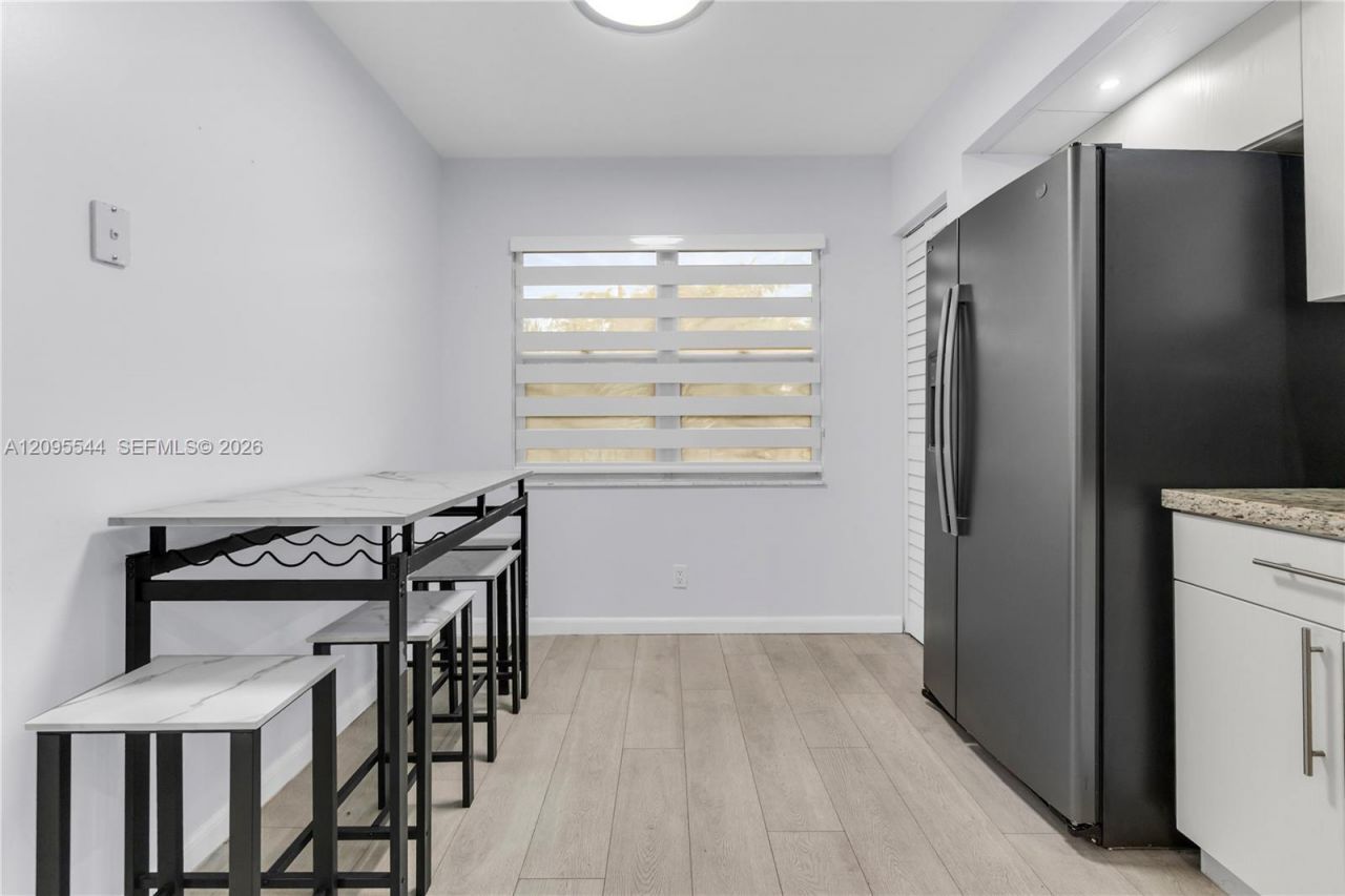 12500 SW 5th Ct , Unit 210M, Pembroke Pines, FL 33027 Photo