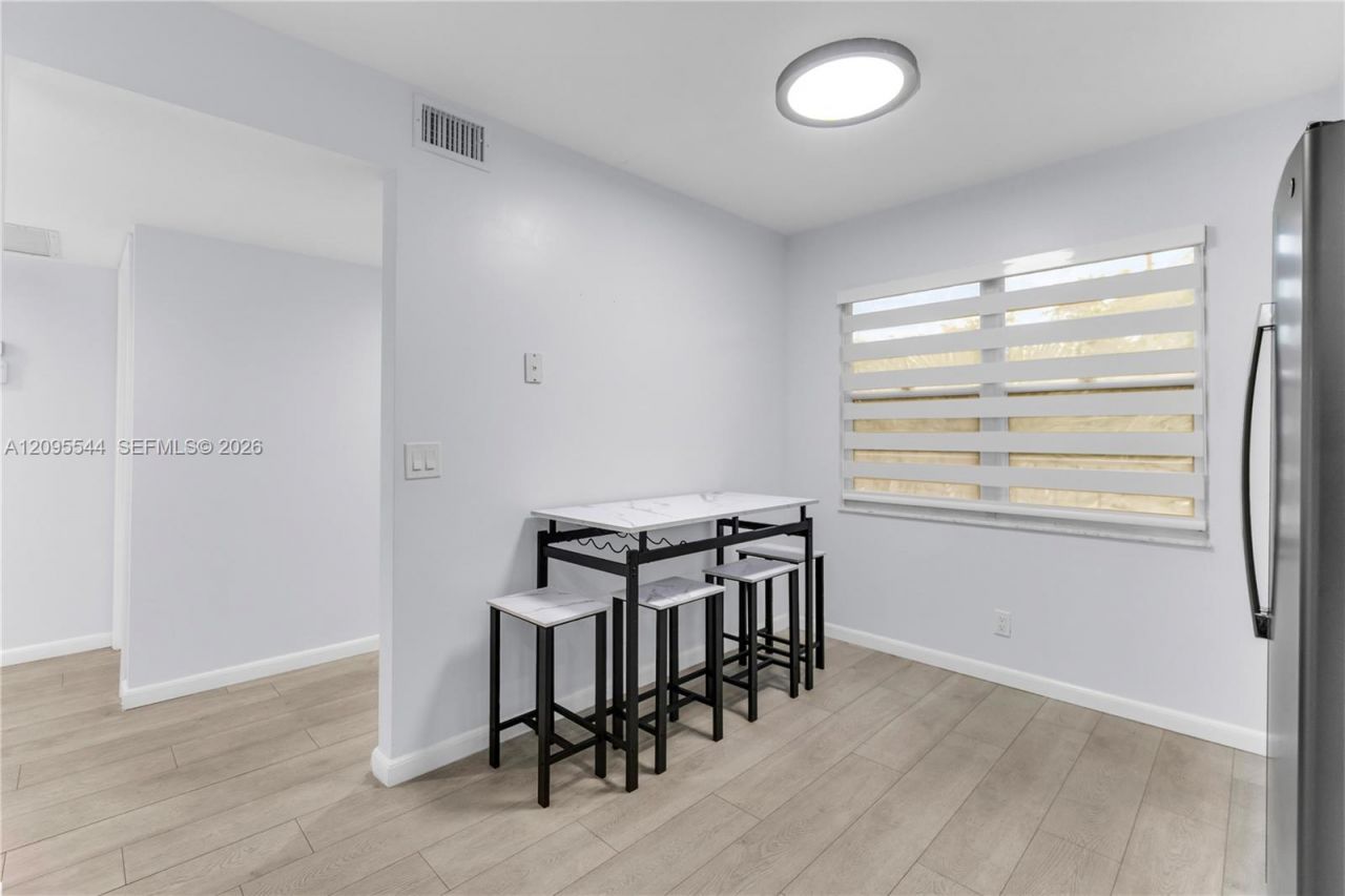 12500 SW 5th Ct , Unit 210M, Pembroke Pines, FL 33027 Photo