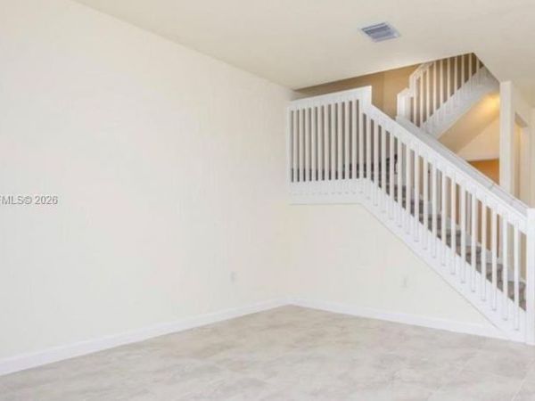 Unit 10575, Hialeah, FL 33018