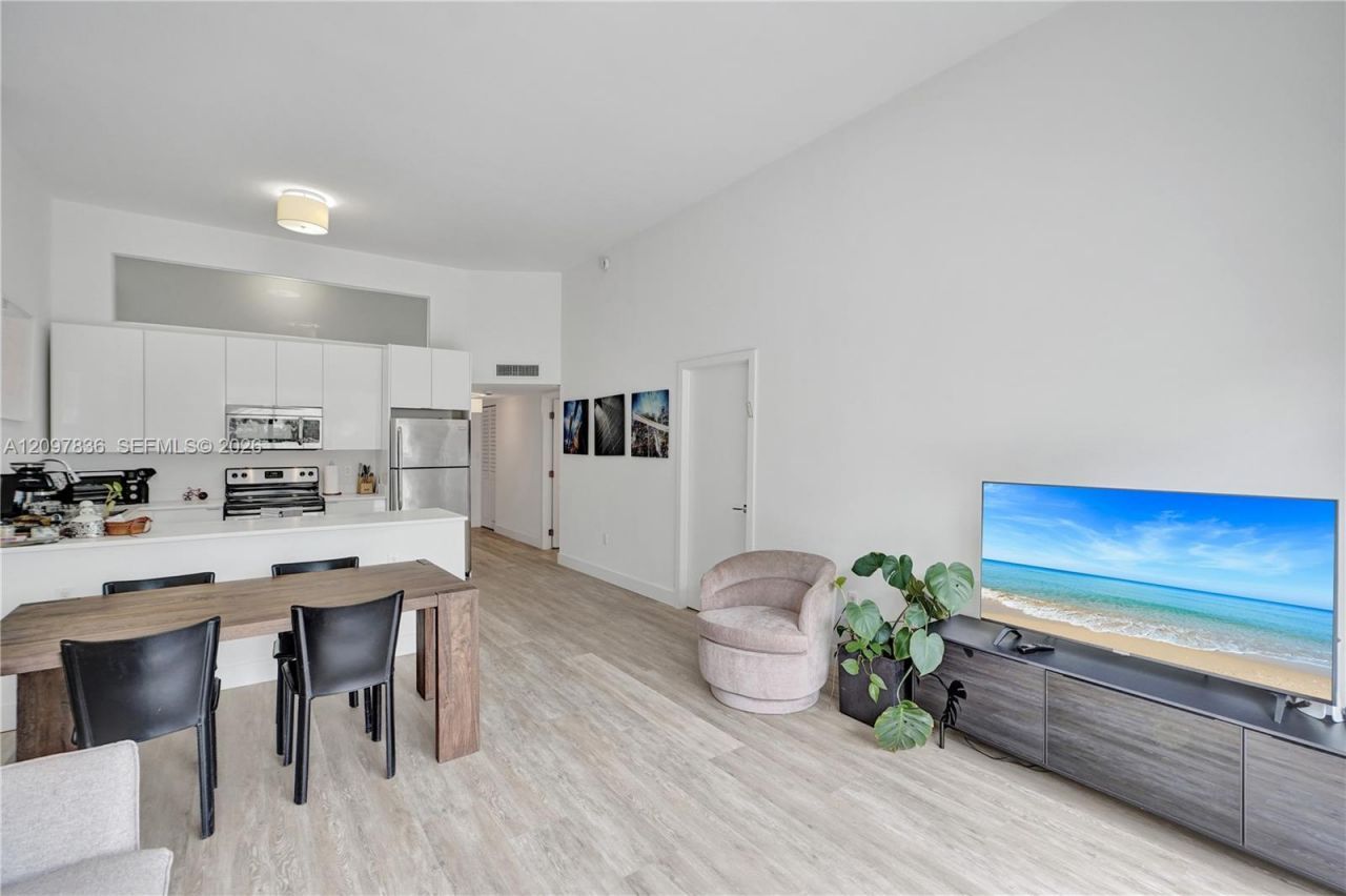 2851 NE 183rd St, Unit 211E, Aventura, FL 33160 Photo