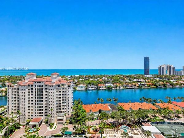 20165 NE 39th Pl , Unit 1103/1104, Aventura, FL 33180