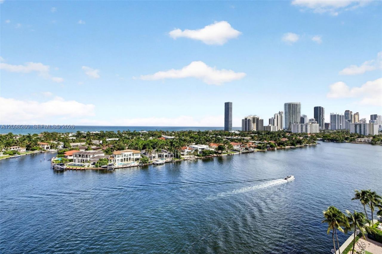20165 NE 39th Pl, Unit 1103/1104, Aventura, FL 33180 Photo