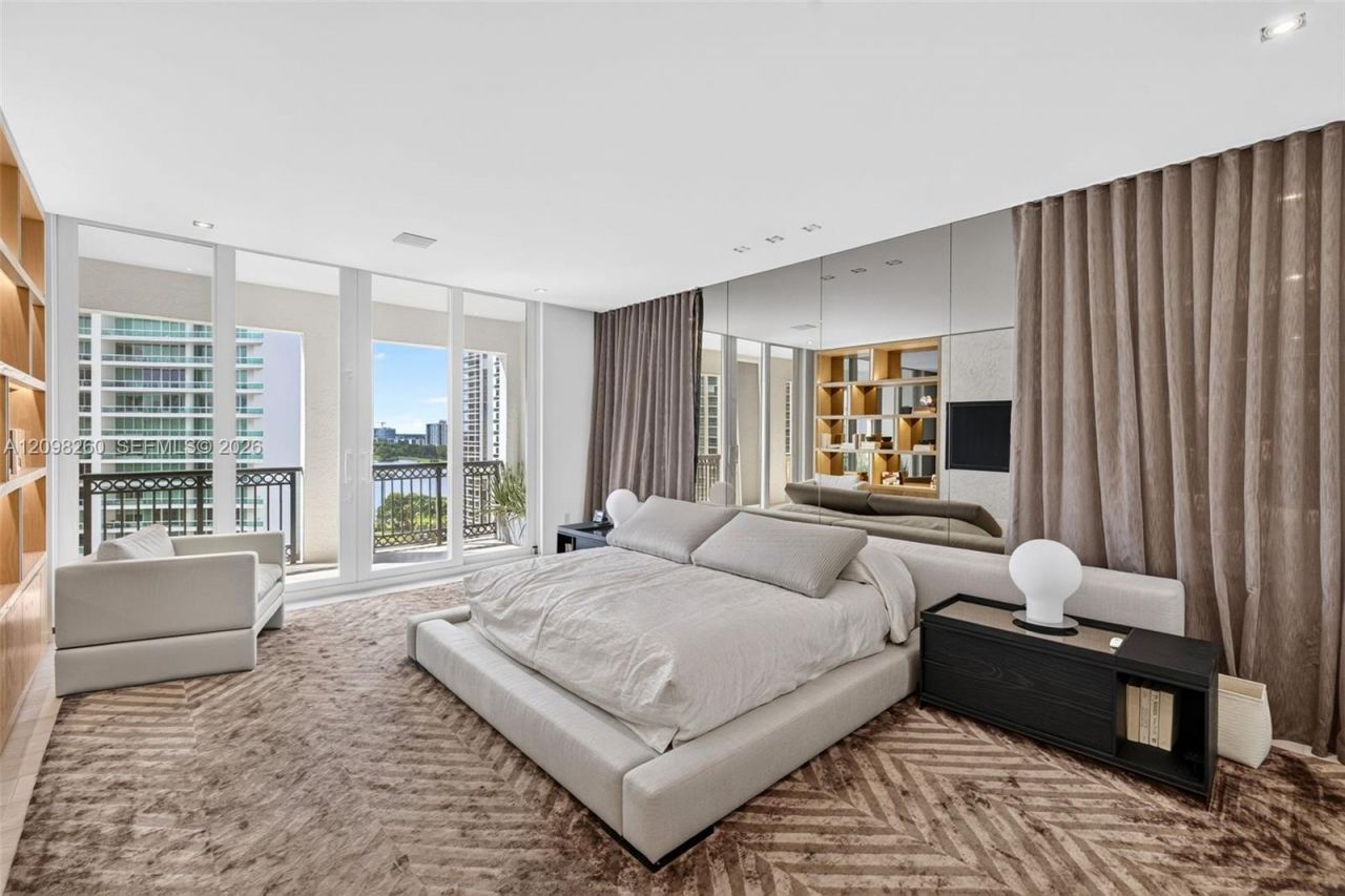 20165 NE 39th Pl, Unit 1103/1104, Aventura, FL 33180 Photo