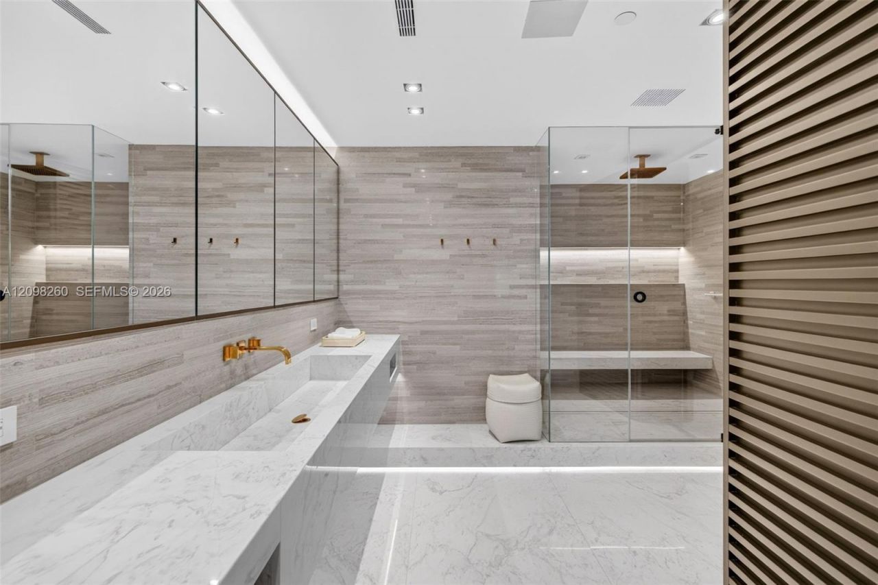 20165 NE 39th Pl, Unit 1103/1104, Aventura, FL 33180 Photo