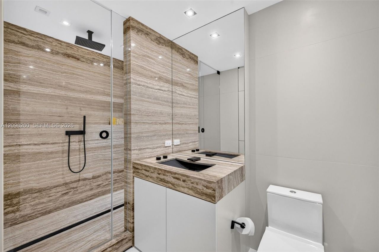 20165 NE 39th Pl, Unit 1103/1104, Aventura, FL 33180 Photo
