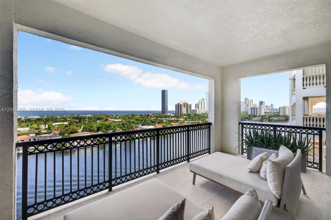20165 NE 39th Pl, Unit 1103/1104, Aventura, FL 33180 Photo