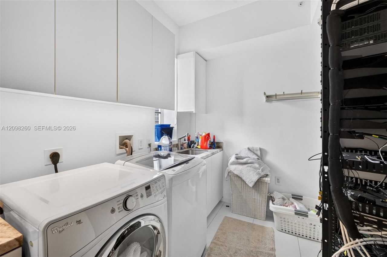 20165 NE 39th Pl, Unit 1103/1104, Aventura, FL 33180 Photo