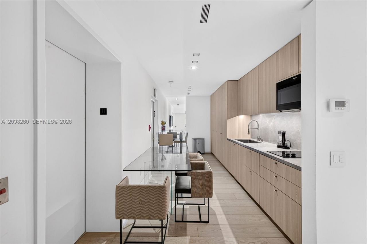 20165 NE 39th Pl, Unit 1103/1104, Aventura, FL 33180 Photo