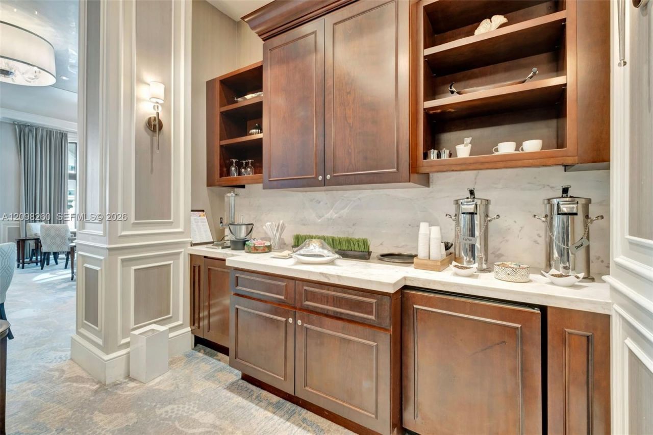 20165 NE 39th Pl, Unit 1103/1104, Aventura, FL 33180 Photo