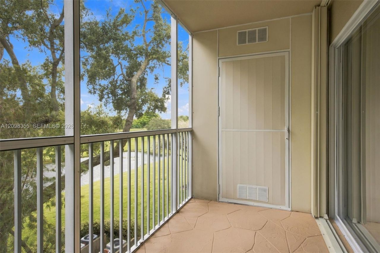 1101 SW 128th Ter , Unit 312C, Pembroke Pines, FL 33027 Photo