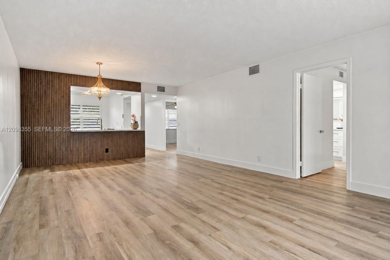 1101 SW 128th Ter , Unit 312C, Pembroke Pines, FL 33027 Photo