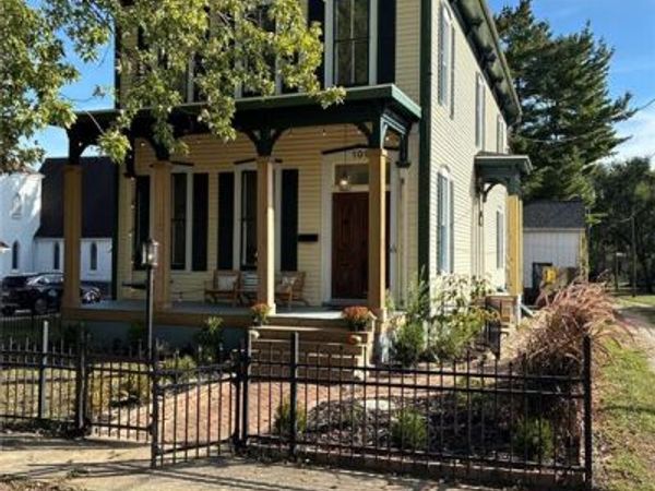 108 E South Avenue , Greenville, IL 62246
