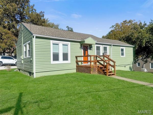 1802 Taylor Street, Lexington, MO 64067