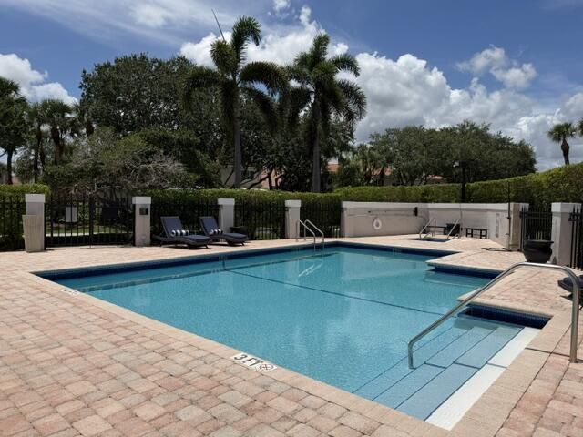 10452 Lake Vista Circle, Boca Raton, FL 33498 Photo