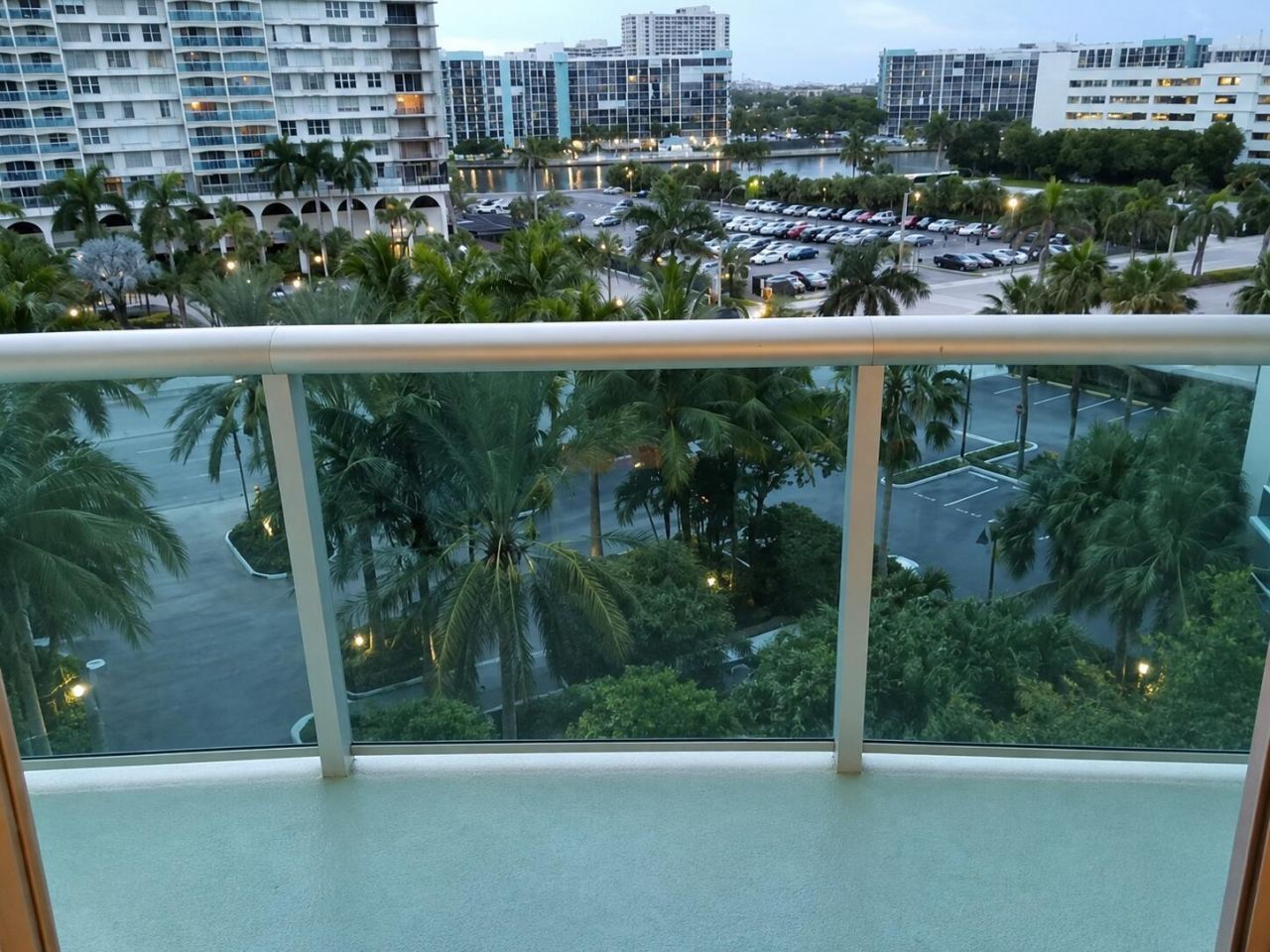 3801 S Ocean Drive, Unit 7Q, Hollywood, FL 33019 Photo
