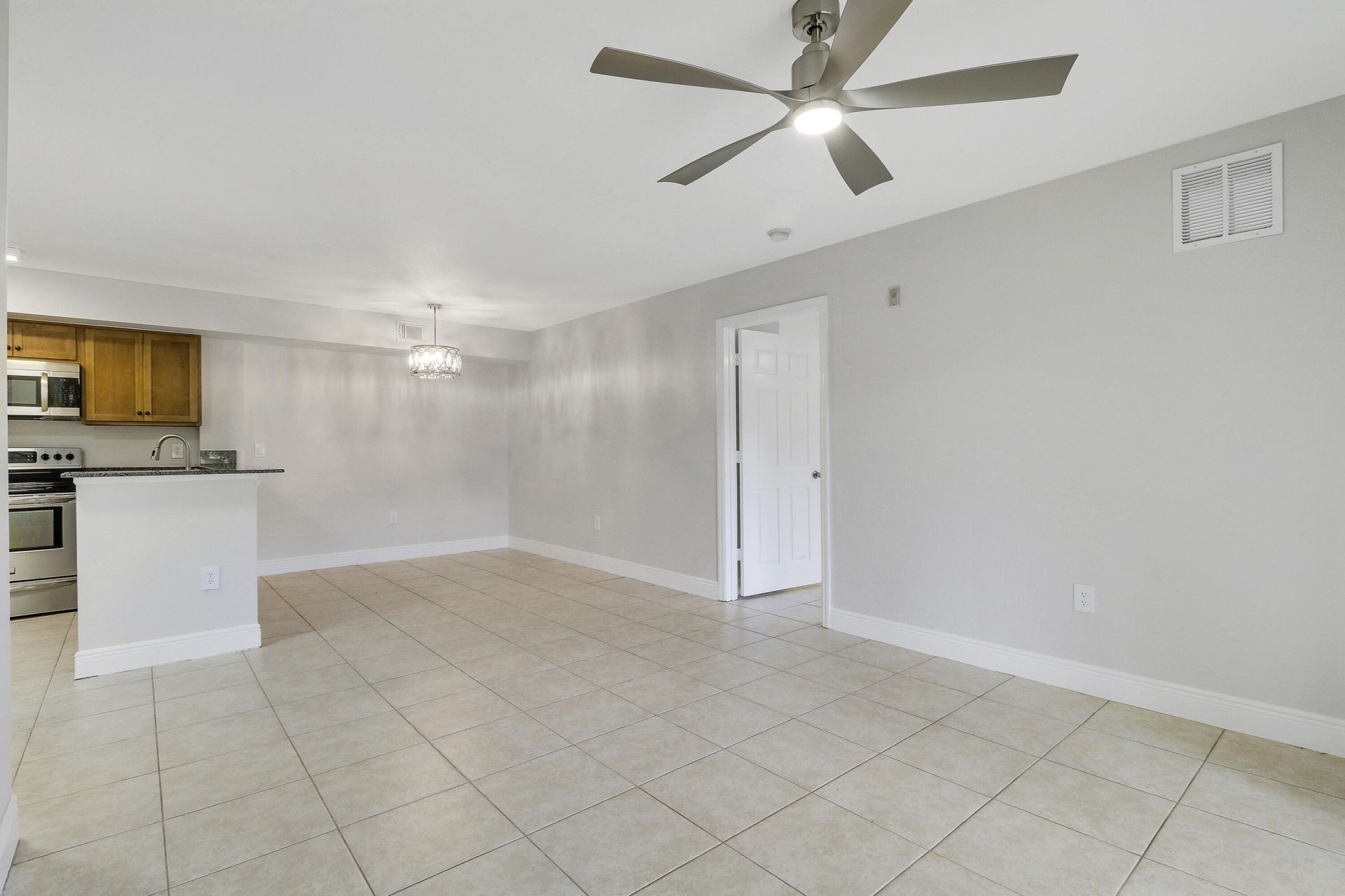 171 SW Palm Drive, Port Saint Lucie, FL 34986 Photo