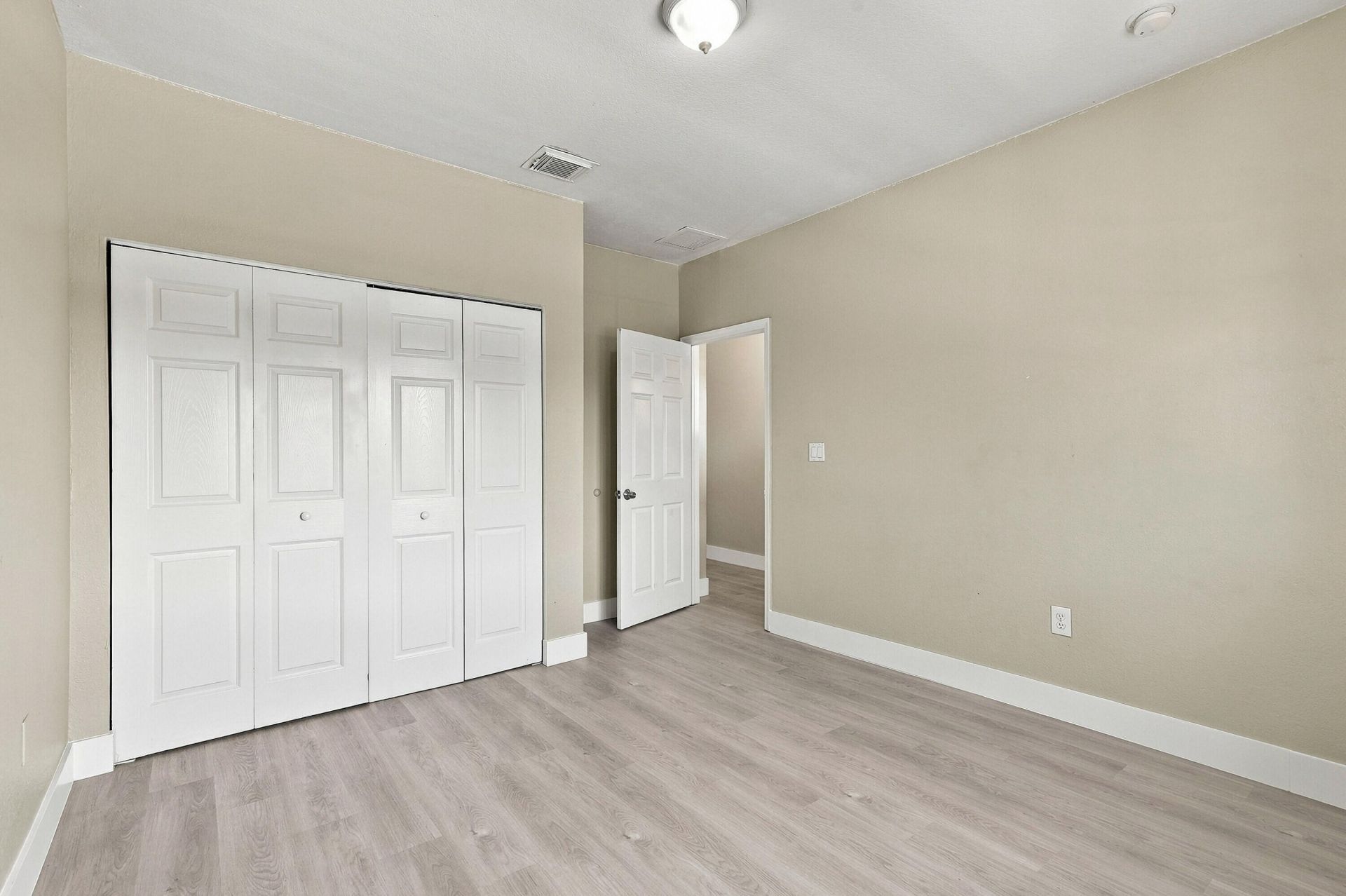 22121 SW 87th Place, Cutler Bay, FL 33190 Photo