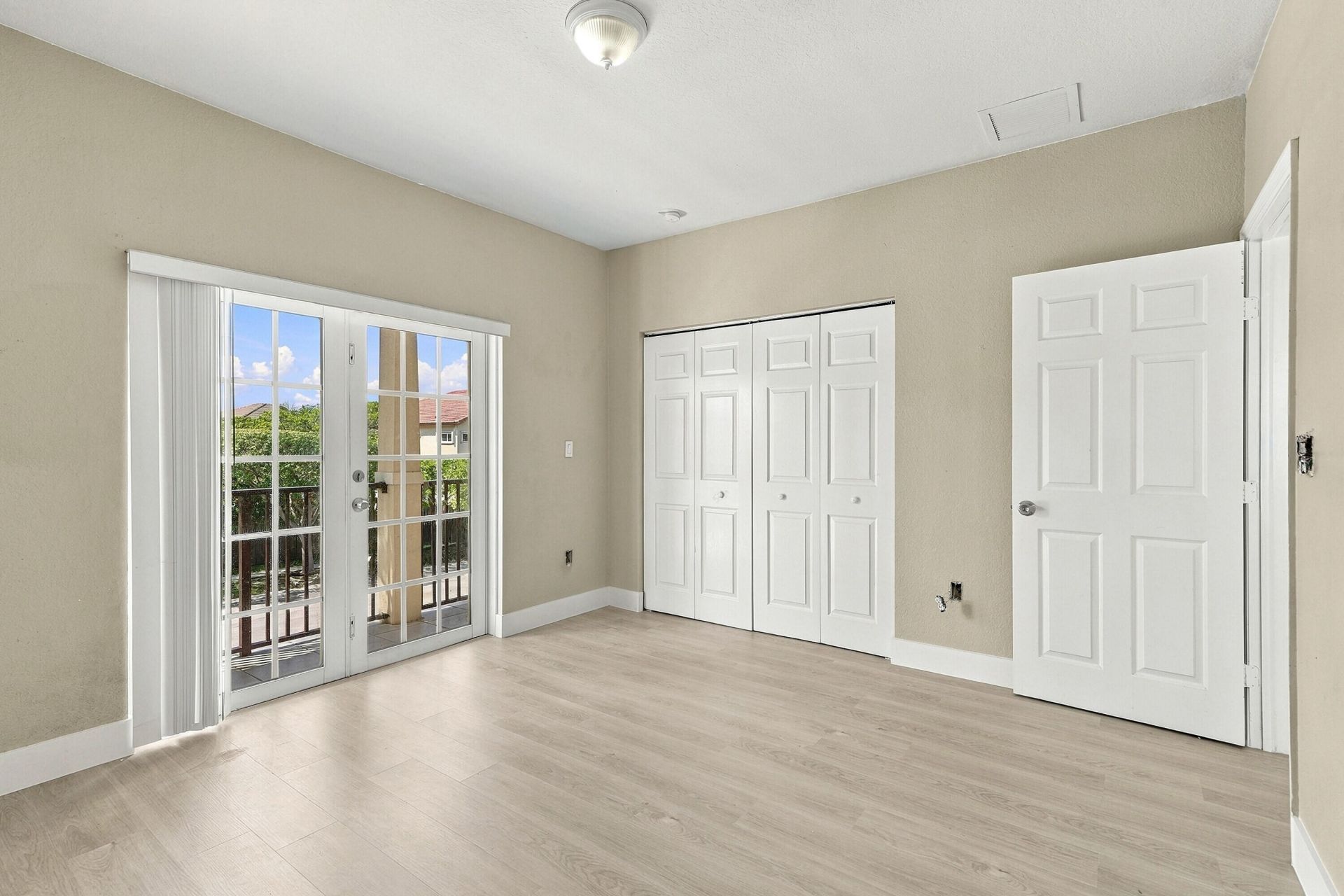 22121 SW 87th Place, Cutler Bay, FL 33190 Photo