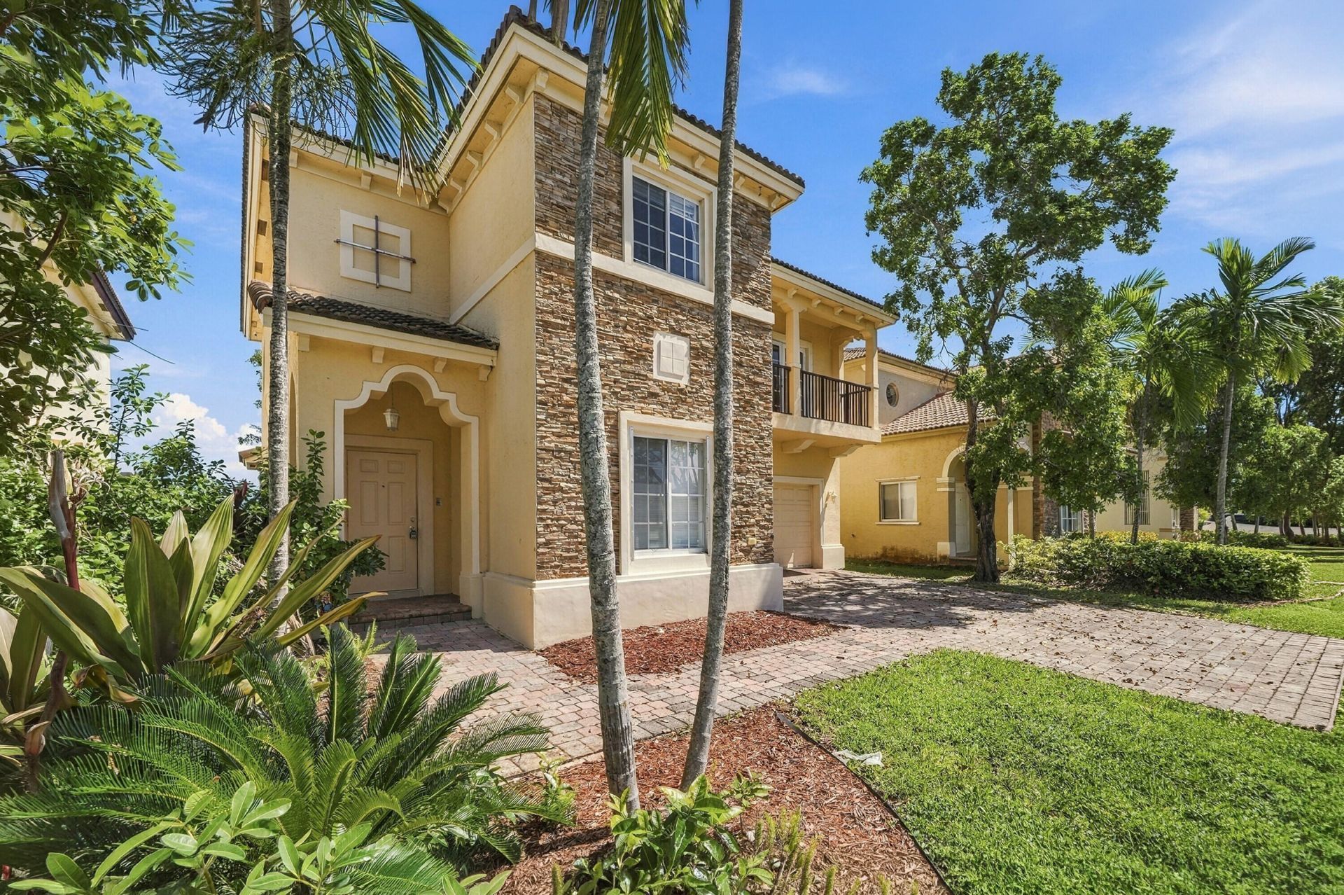 22121 SW 87th Place, Cutler Bay, FL 33190 Photo