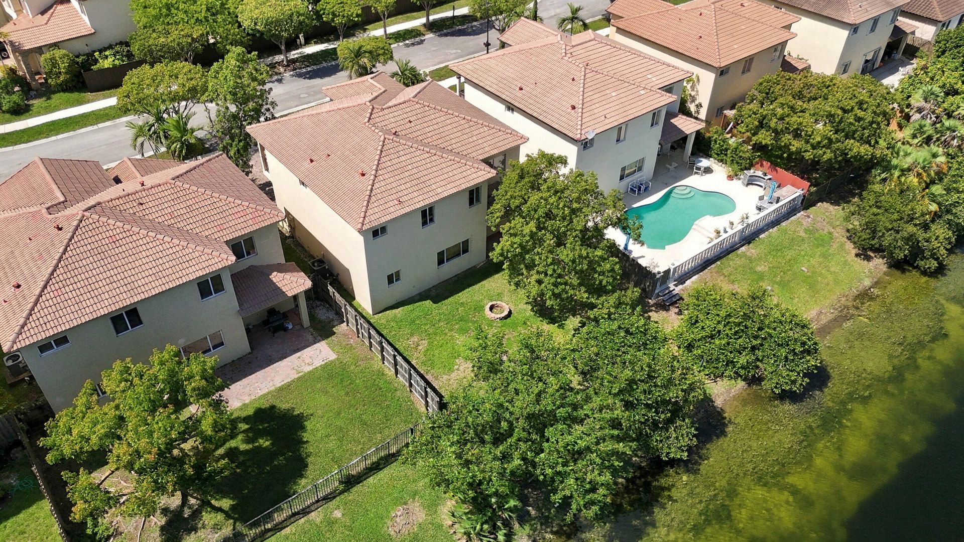 22121 SW 87th Place, Cutler Bay, FL 33190 Photo