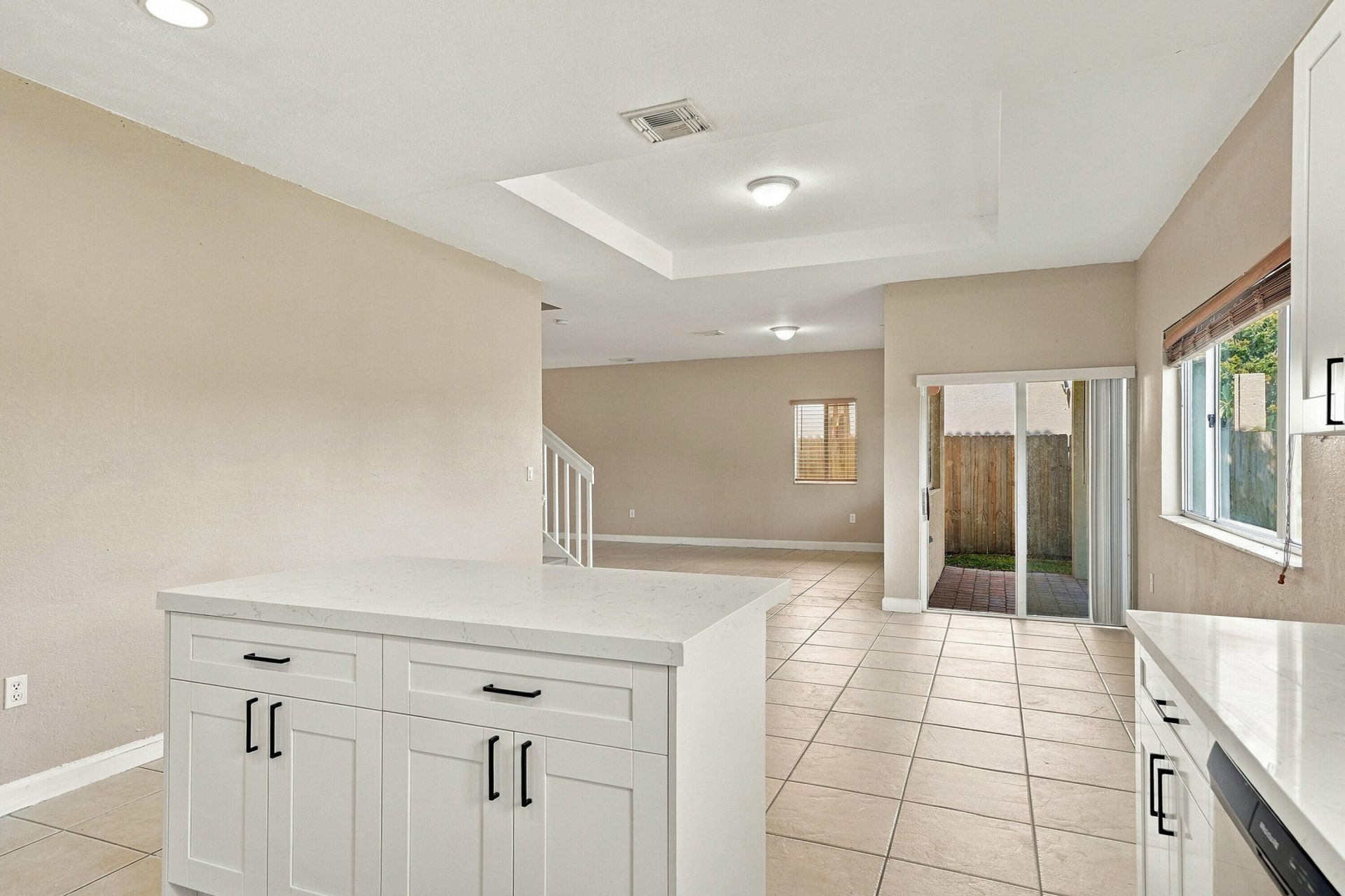 22121 SW 87th Place, Cutler Bay, FL 33190 Photo