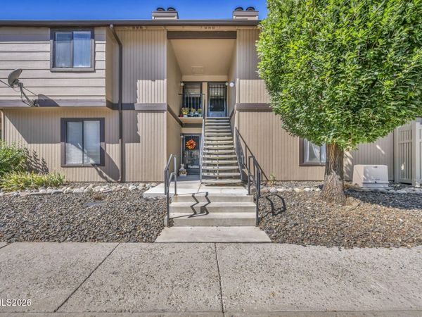 5015 Reggie Road, Reno, NV 89502