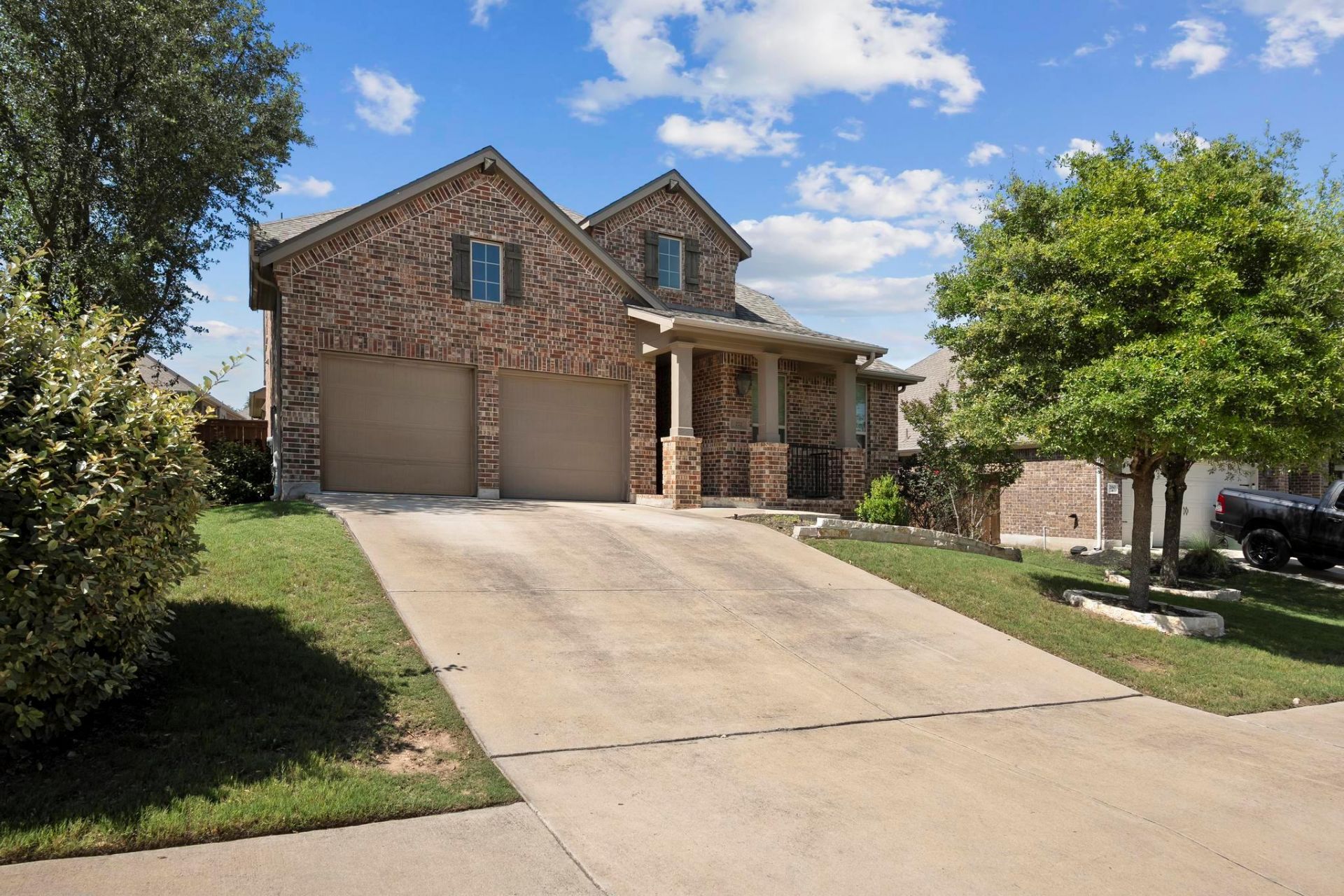 272 Nantucket Cir, Austin, TX 78737 Main Photo