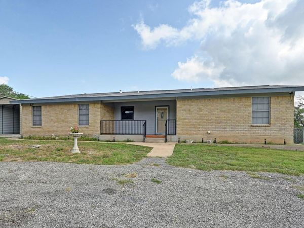 2018 Chaparral Park RD, Manchaca, TX 78652