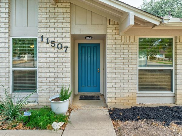 11507 Pyreneese DR, Austin, TX 78759