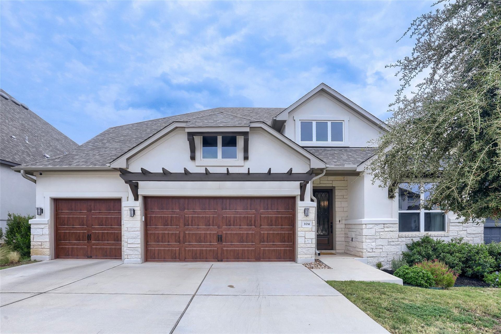 104 Eagle Pass Trl, Georgetown, TX 78628 Main Photo