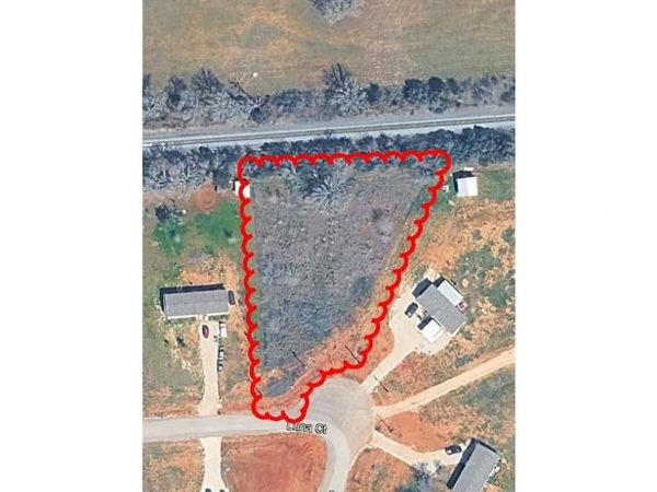 110 Luna CT, Dale, TX 78616
