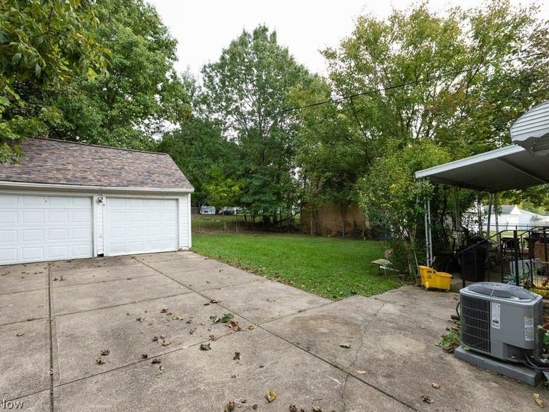 194 Flora Drive, Bedford, OH 44146 Photo 18