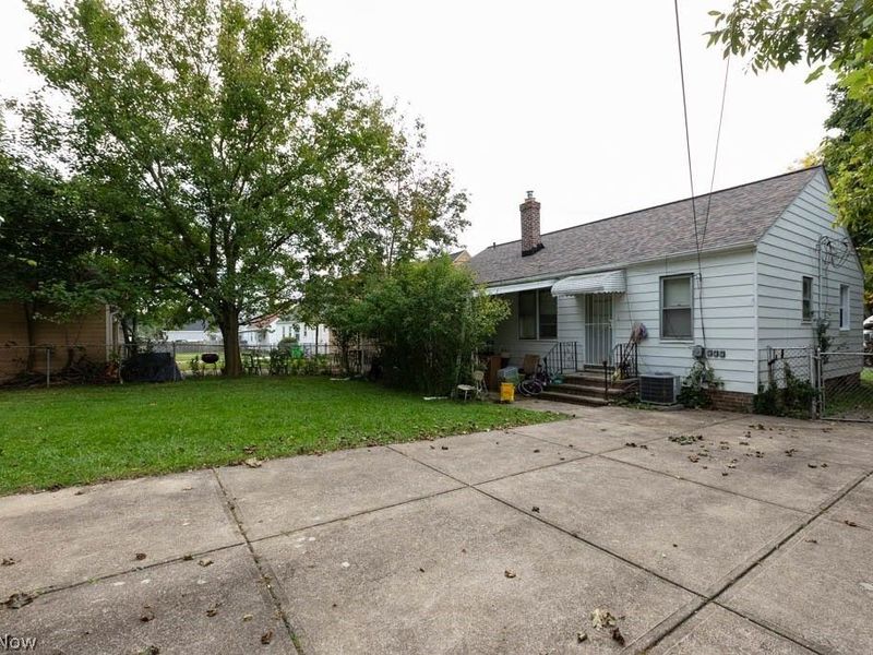 194 Flora Drive, Bedford, OH 44146 Photo 21