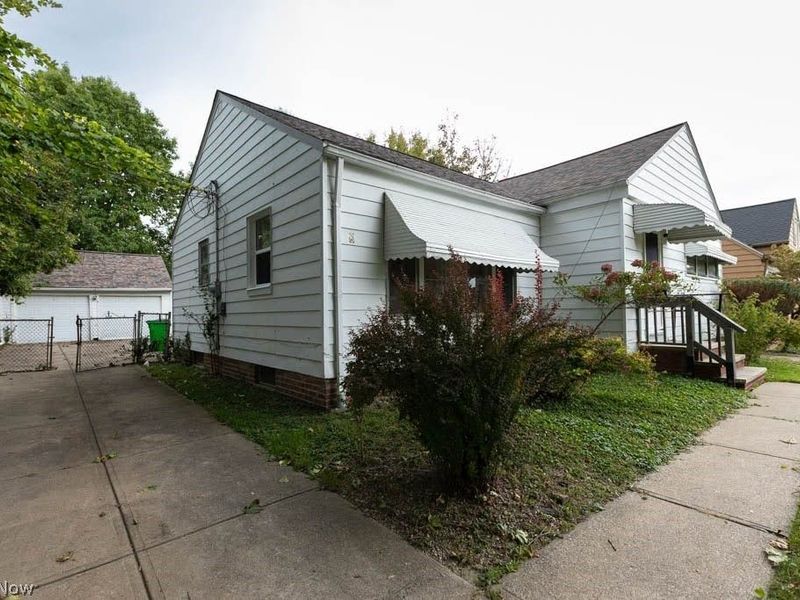 194 Flora Drive, Bedford, OH 44146 Photo 23