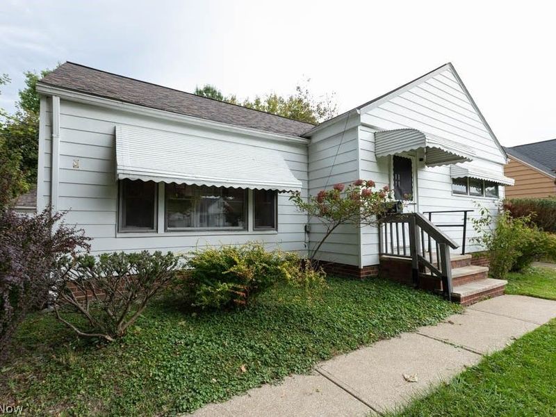 194 Flora Drive, Bedford, OH 44146 Photo 25