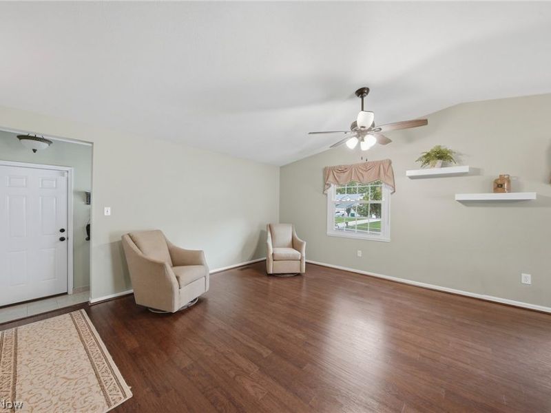 10487 Belleau Drive, Twinsburg, OH 44087 Photo 4