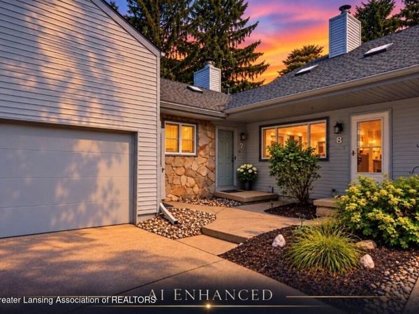 1118 Timbercreek Drive, Grand Ledge, MI 48837