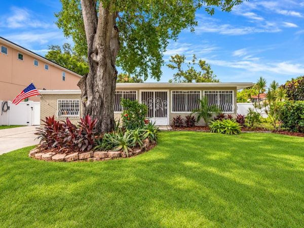3501 W PRICE AVENUE , TAMPA, FL 33611