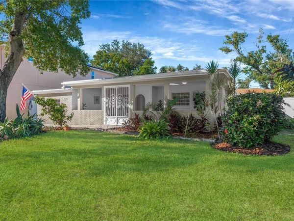 3501 W PRICE AVENUE, TAMPA, FL 33611