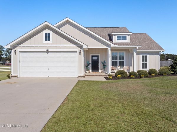 120 Magnolia Farms Drive, Lucedale, MS 39452